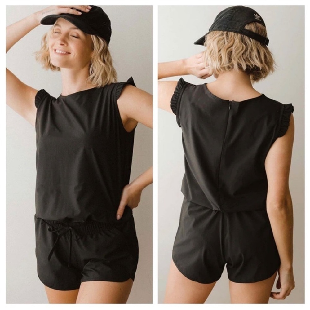 Albion Ruffle Cap Sleeve Black Romper small